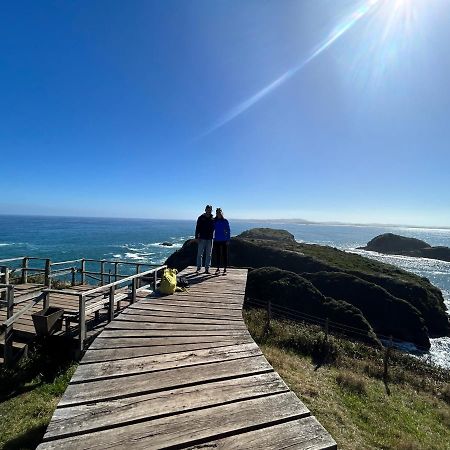 Hotel Purple Fox Ancud Esterno foto