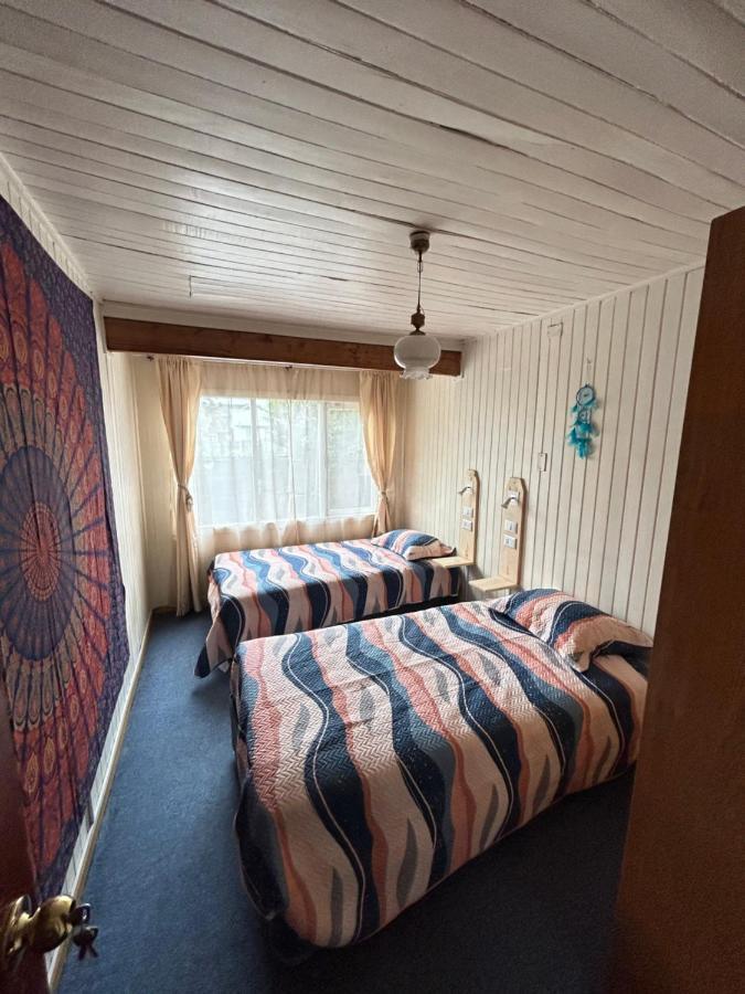 Hotel Purple Fox Ancud Esterno foto